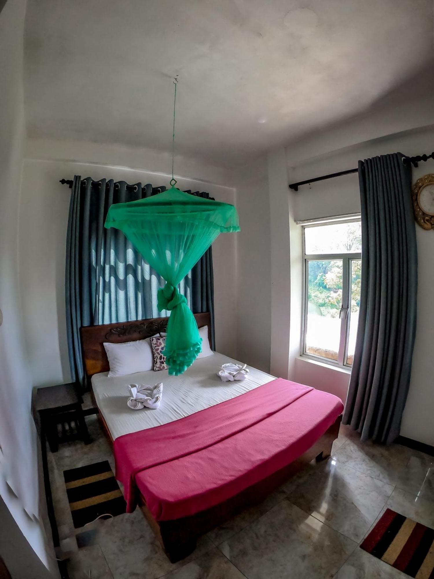 9 Arch View Rest Inn 엘라 외부 사진