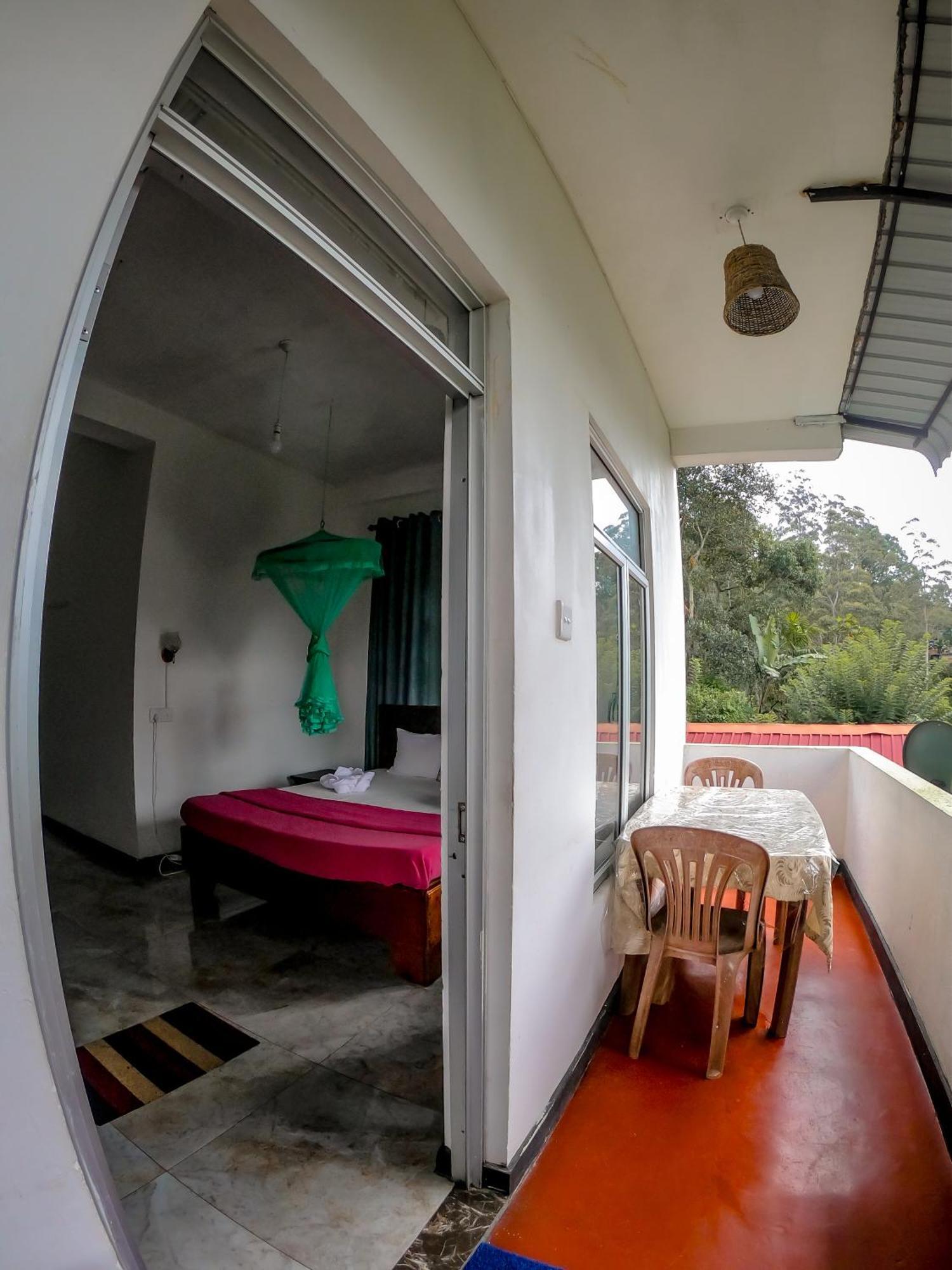 9 Arch View Rest Inn 엘라 외부 사진