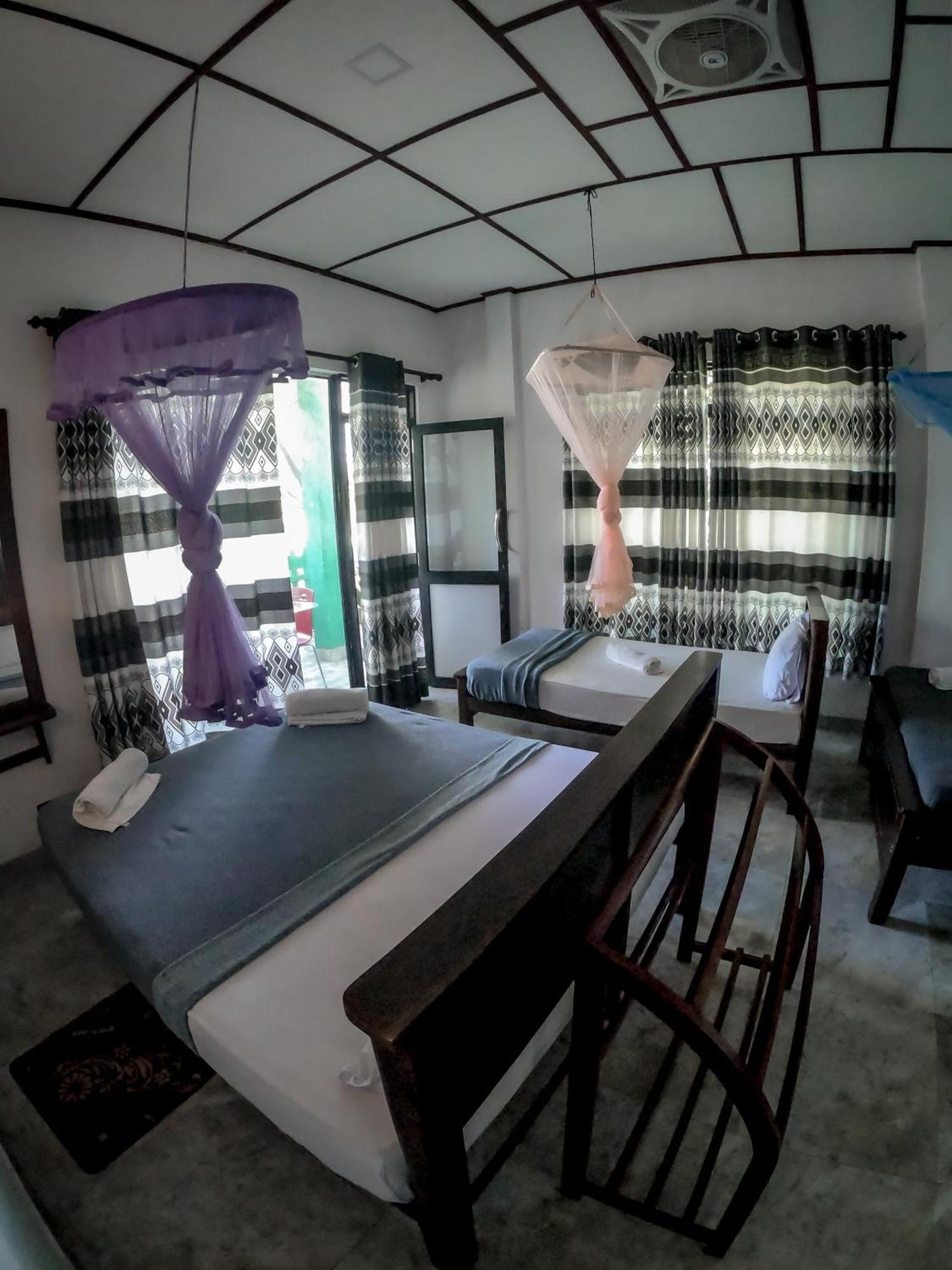 9 Arch View Rest Inn 엘라 외부 사진