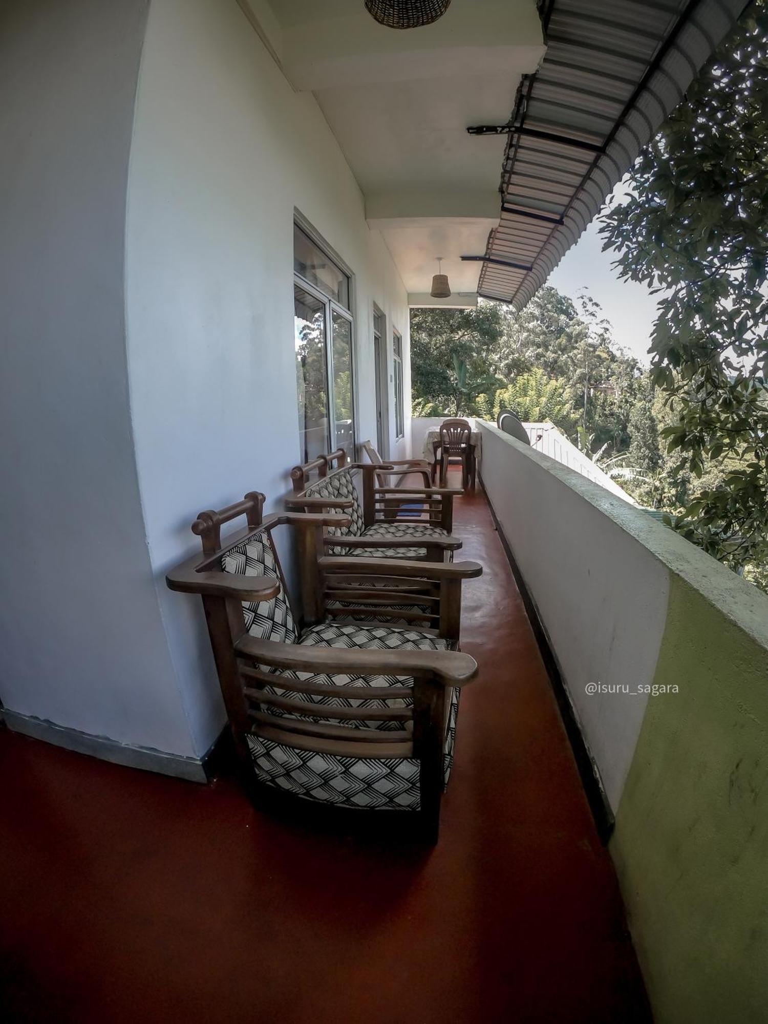9 Arch View Rest Inn 엘라 외부 사진