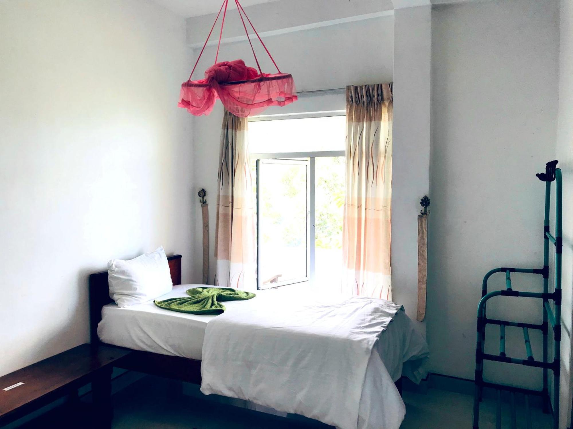 9 Arch View Rest Inn 엘라 외부 사진