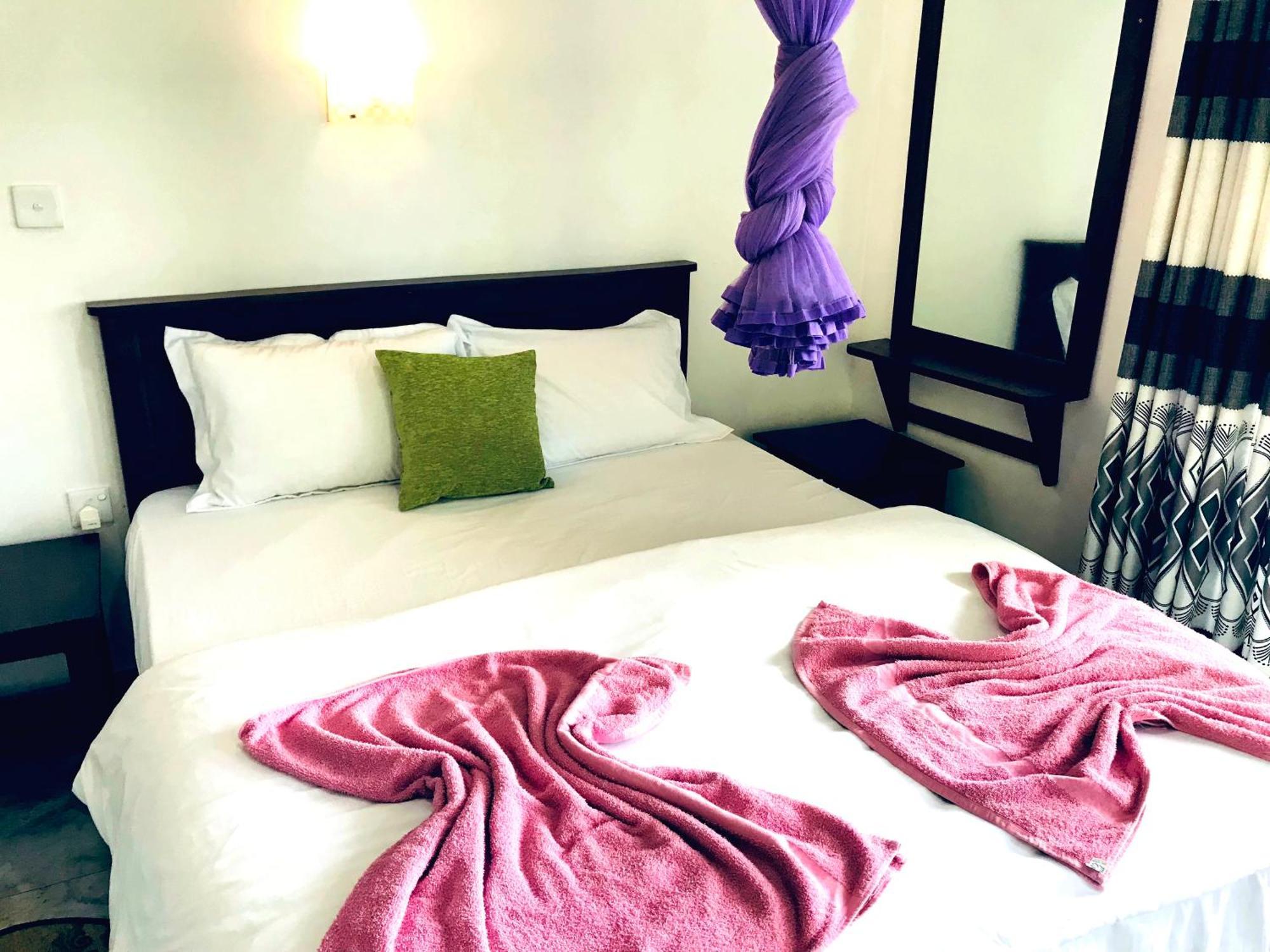 9 Arch View Rest Inn 엘라 외부 사진