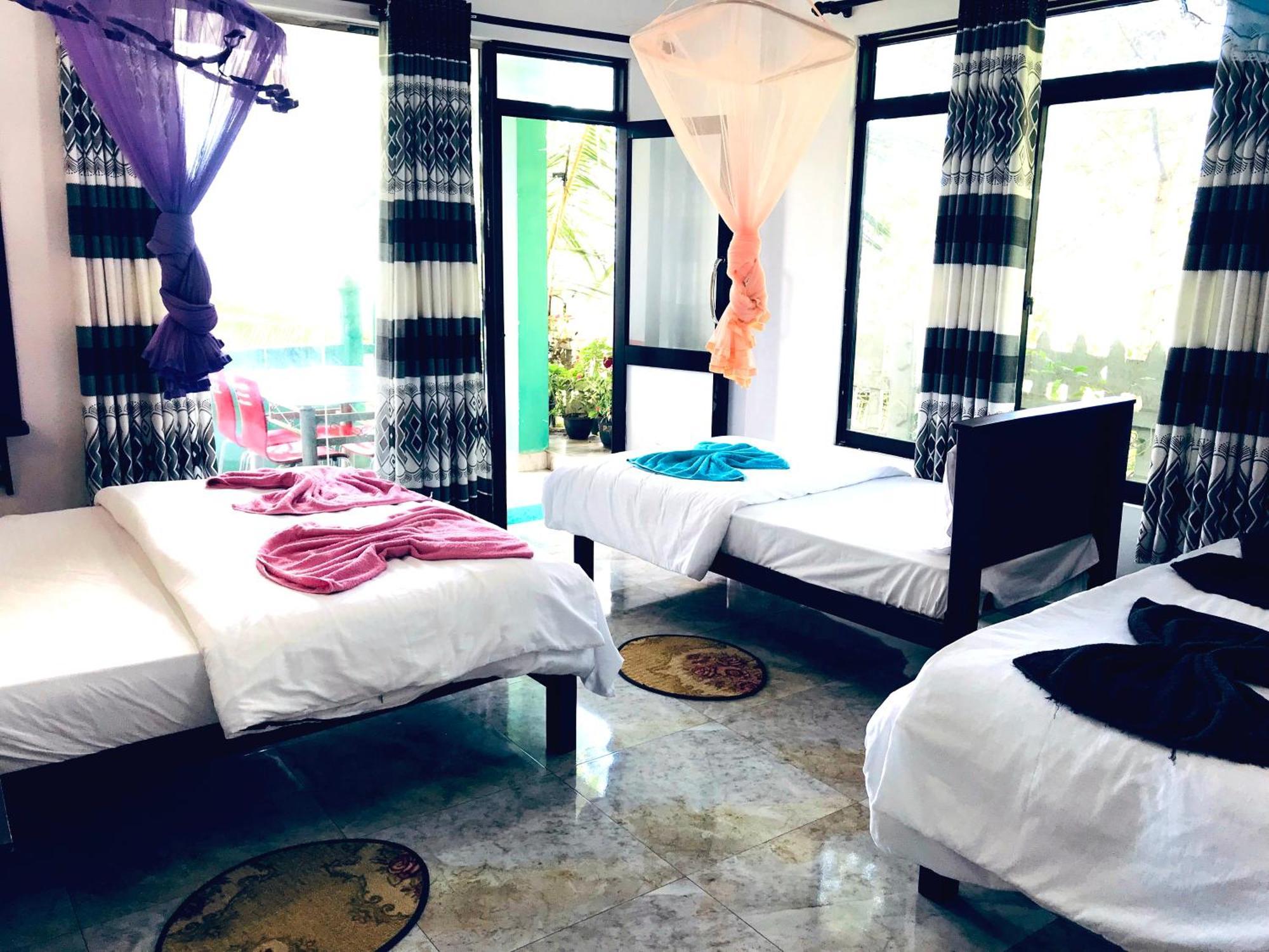 9 Arch View Rest Inn 엘라 외부 사진
